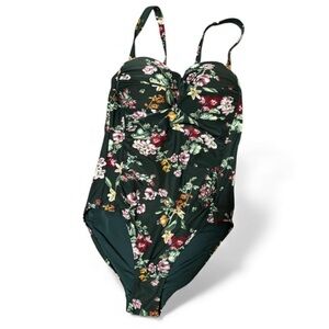 Niptuck Floral One-Piece Swimsuit Size 8   SKU 1